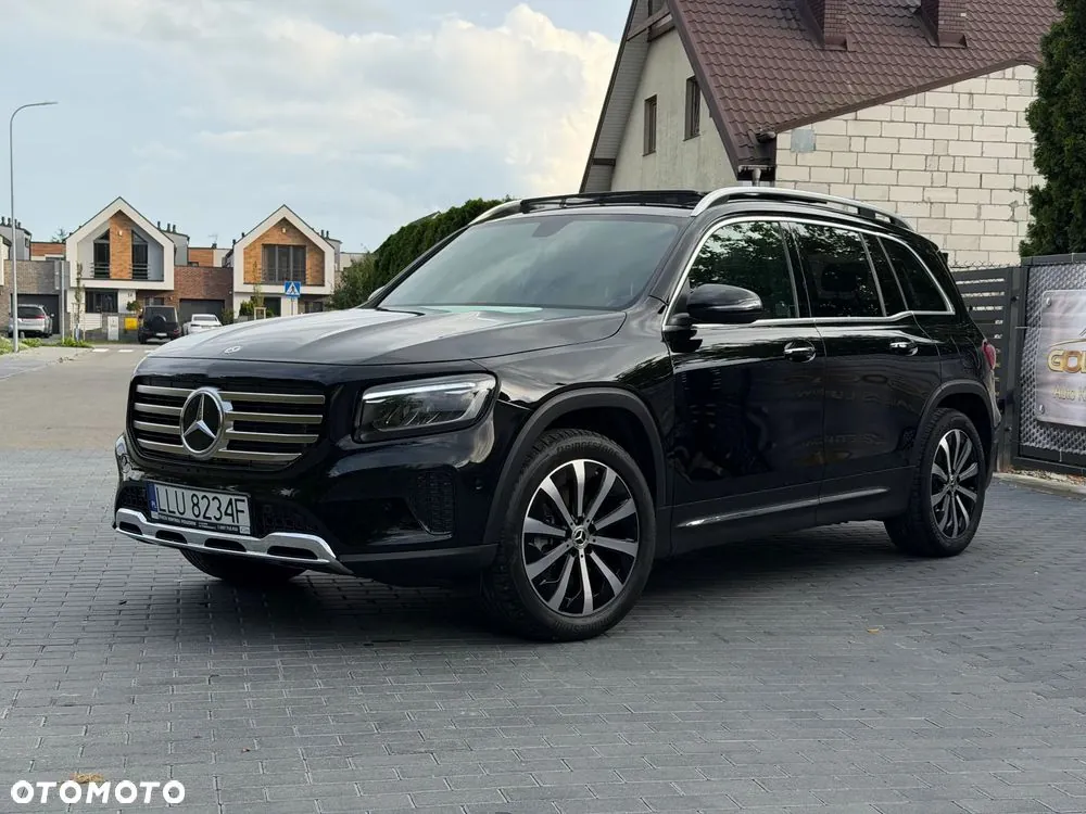 Mercedes-Benz Glb
