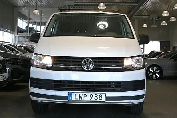 Volkswagen Transporter 2016 photo 5