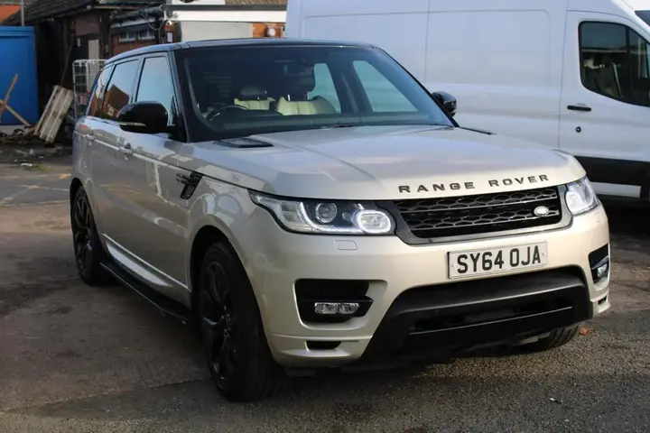 Land Rover Range Rover Sport 2014 photo 2