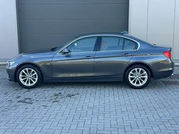BMW 320I 2014 photo 2