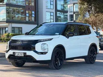 Mitsubishi Outlander 2022 photo 4