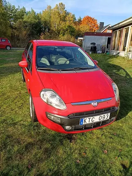 Fiat Punto Evo 2010 photo 2
