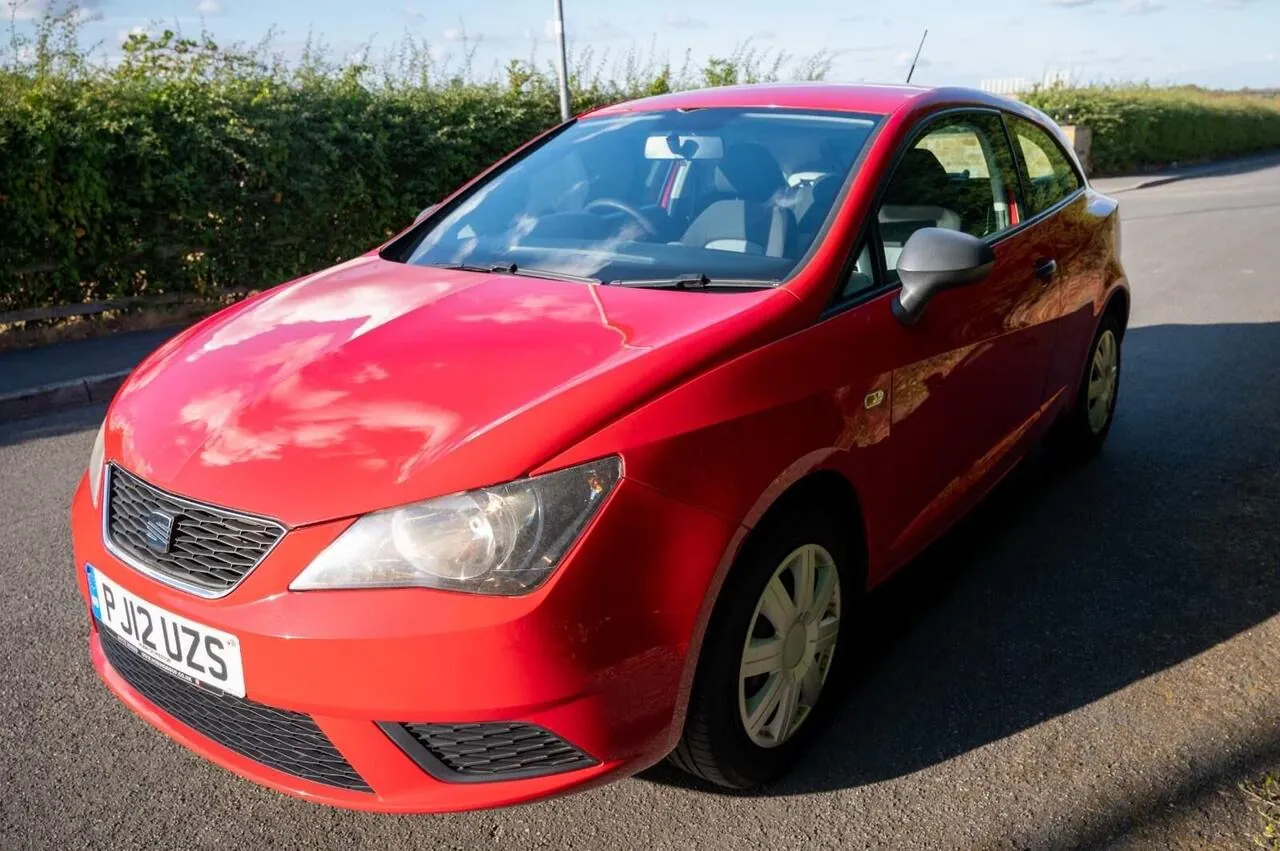 Seat Ibiza 2012 photo 3