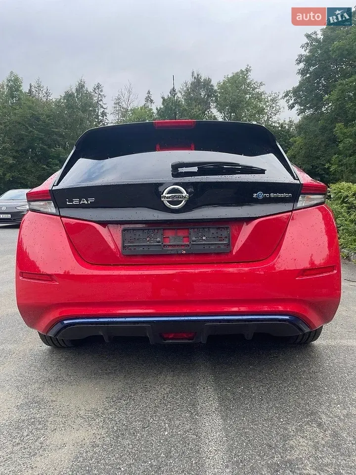 Nissan Leaf 2018 photo 5