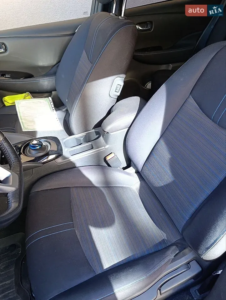 Nissan Leaf 2018 photo 3