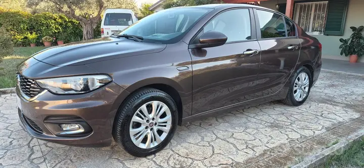 Fiat Tipo 2017 photo 2