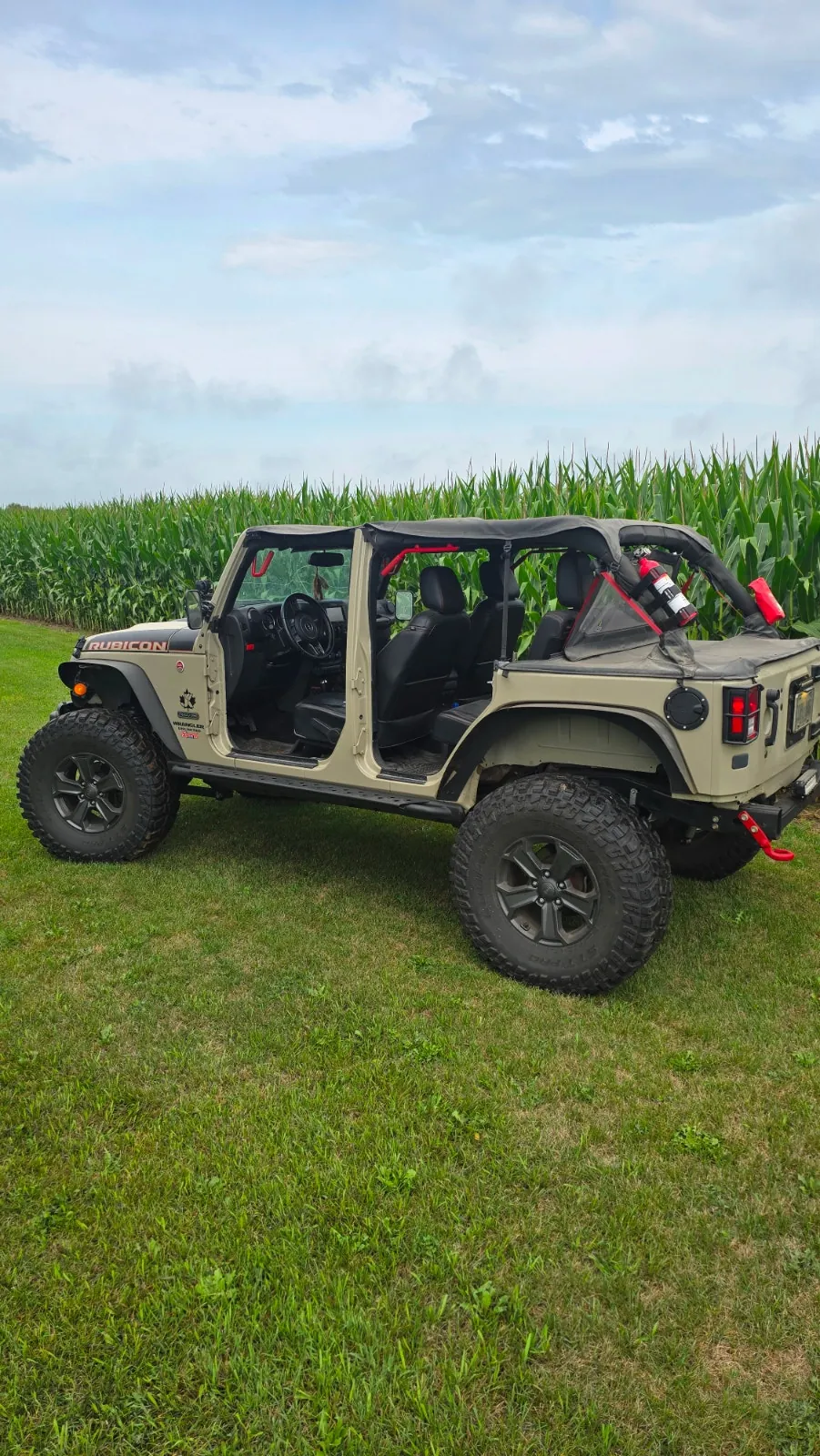 Jeep Wrangler Unlimited 2017 photo 3