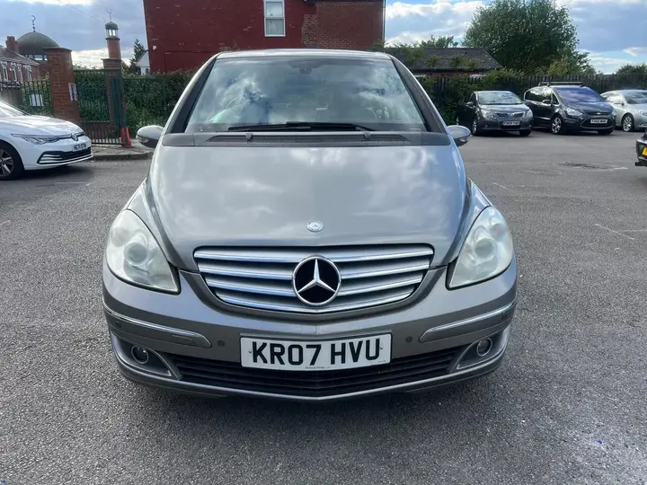Mercedes-Benz B-Class 2007 photo 2