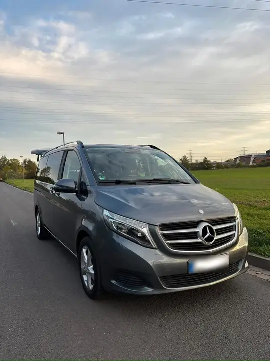 Mercedes-Benz V-Class
