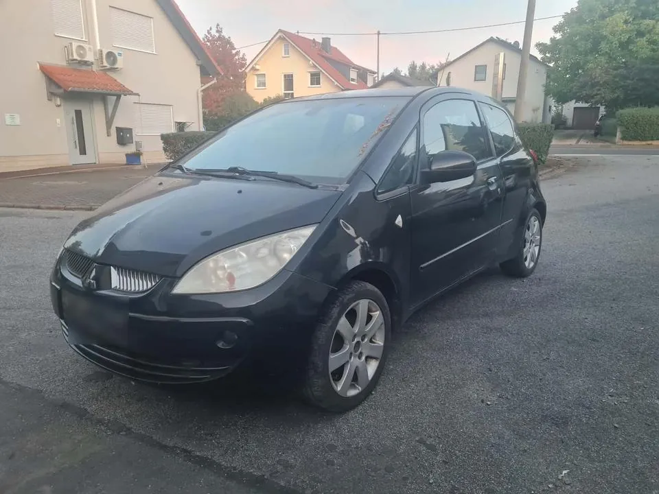Mitsubishi Colt