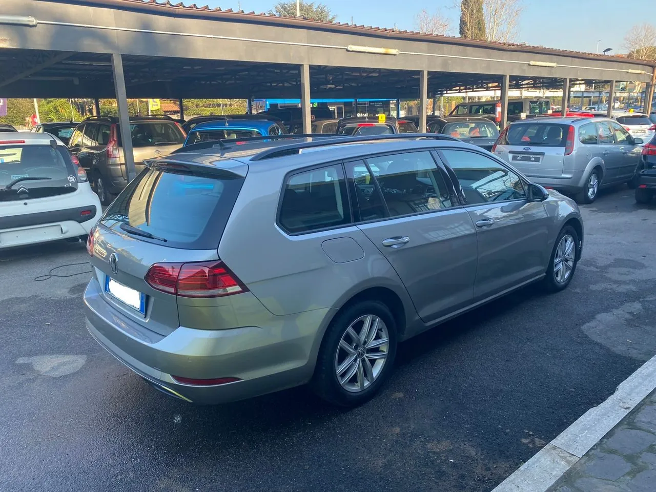 Volkswagen Golf Variant 2019 photo 3