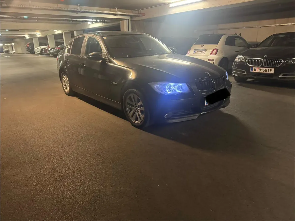 BMW 3 Series 2007 photo 2