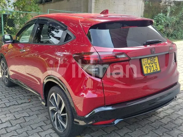 Honda Vezel 2018 photo 2