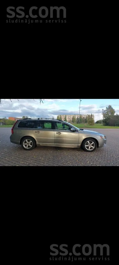 Volvo V70 2010 photo 2