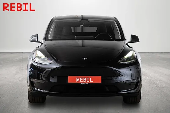 Tesla Model Y 2023 photo 3