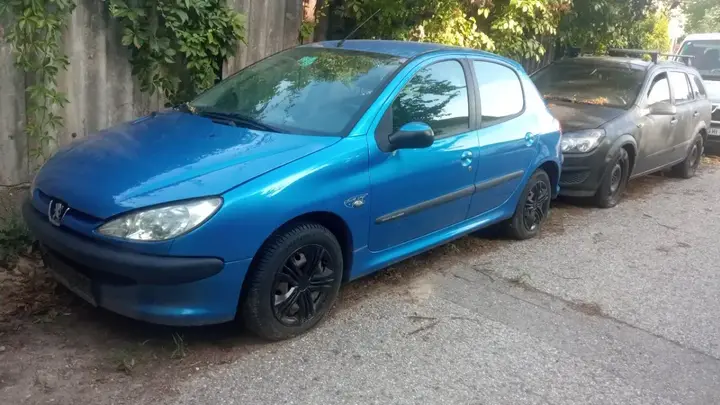 Peugeot 206 2005 photo 3