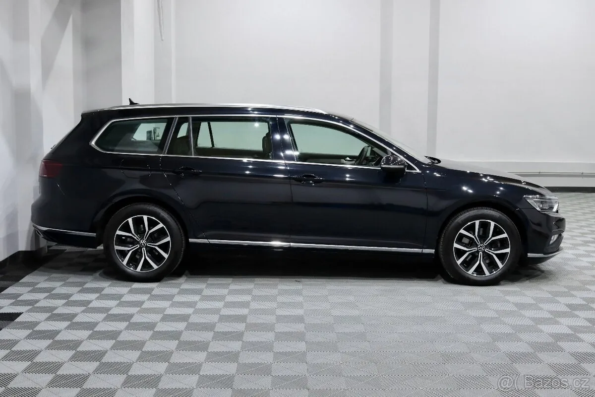 Volkswagen Passat 2021 photo 3