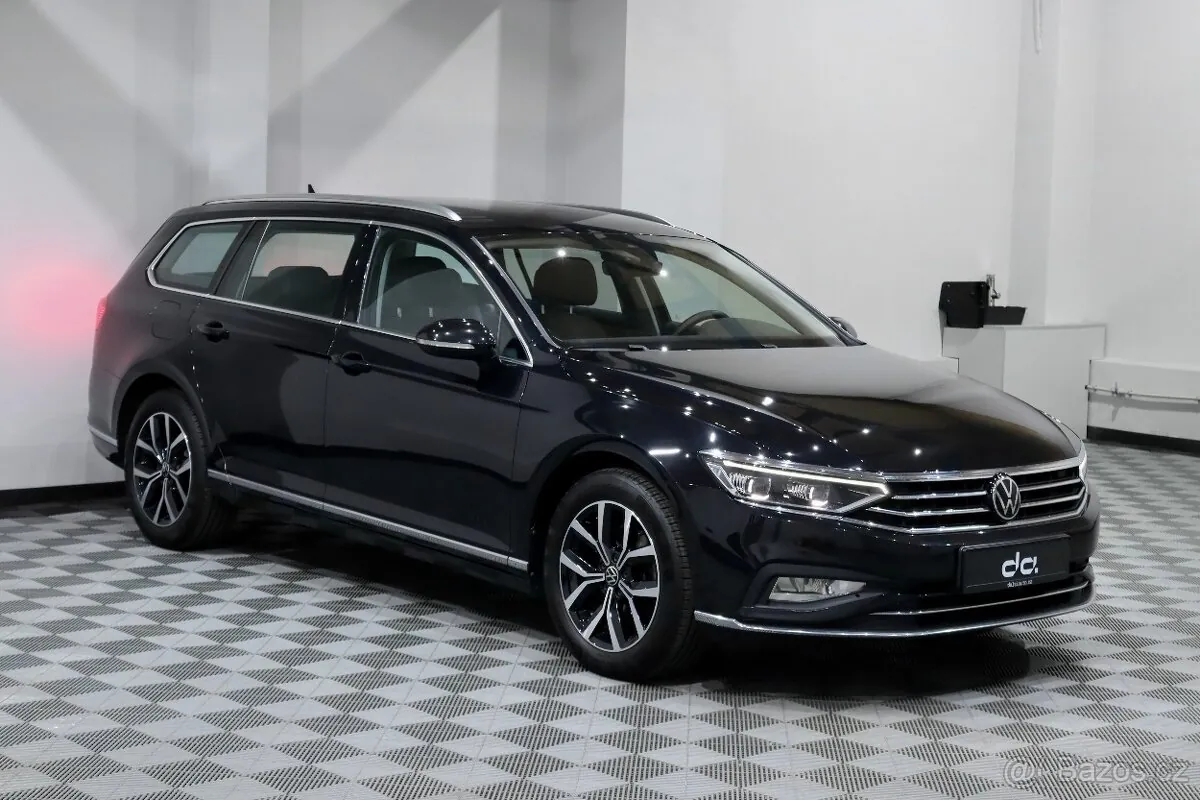 Volkswagen Passat 2021 photo 2