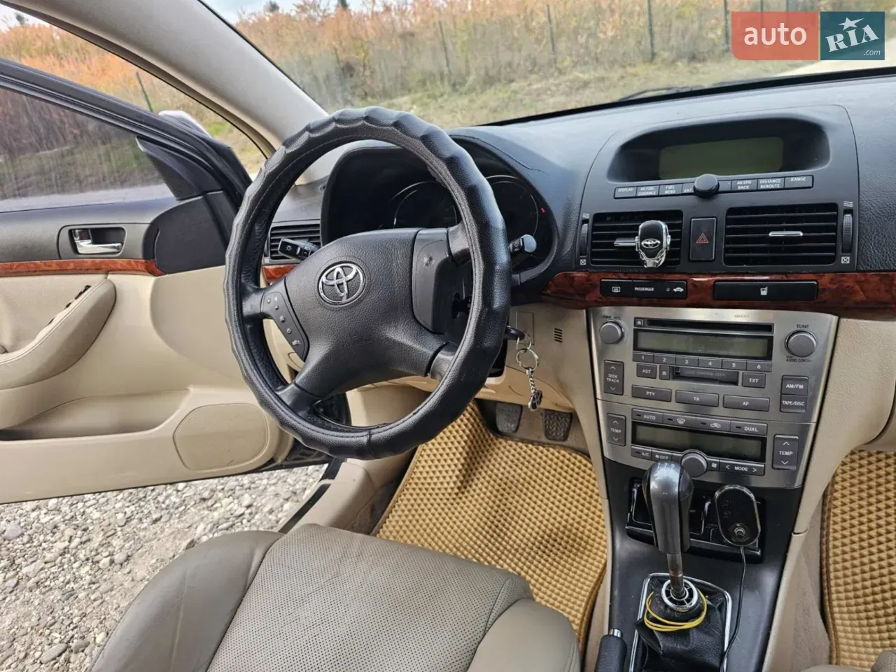 Toyota Avensis 2005 photo 4