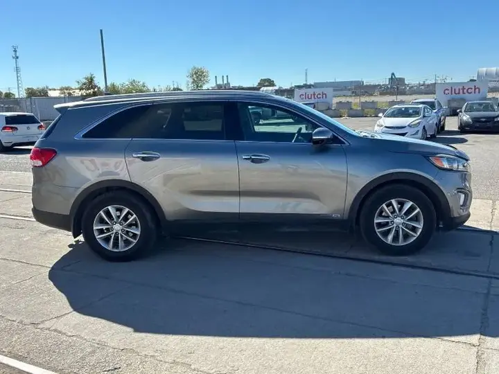 Kia Sorento 2018 photo 4