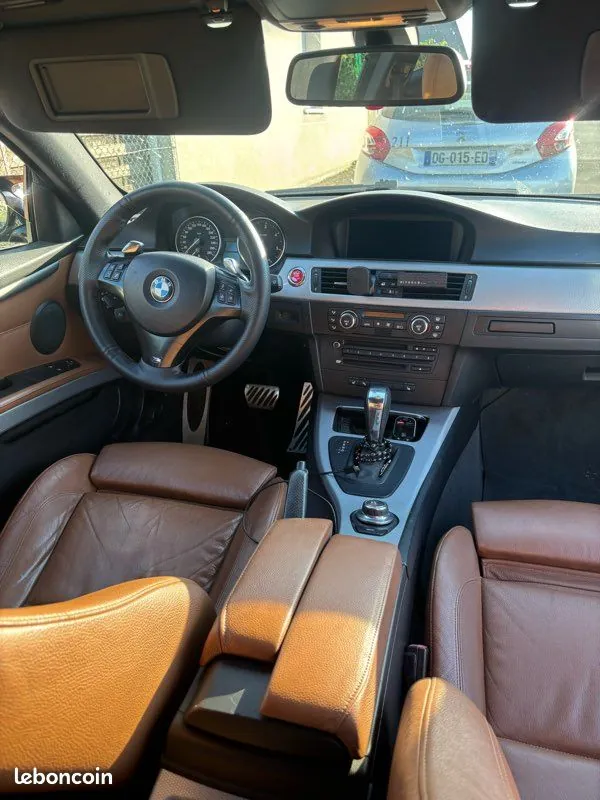 BMW 3 Series 2008 photo 2