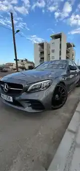 Mercedes-Benz C-Class 2020 photo 4