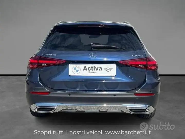 Mercedes-Benz C-Class 2024 photo 4
