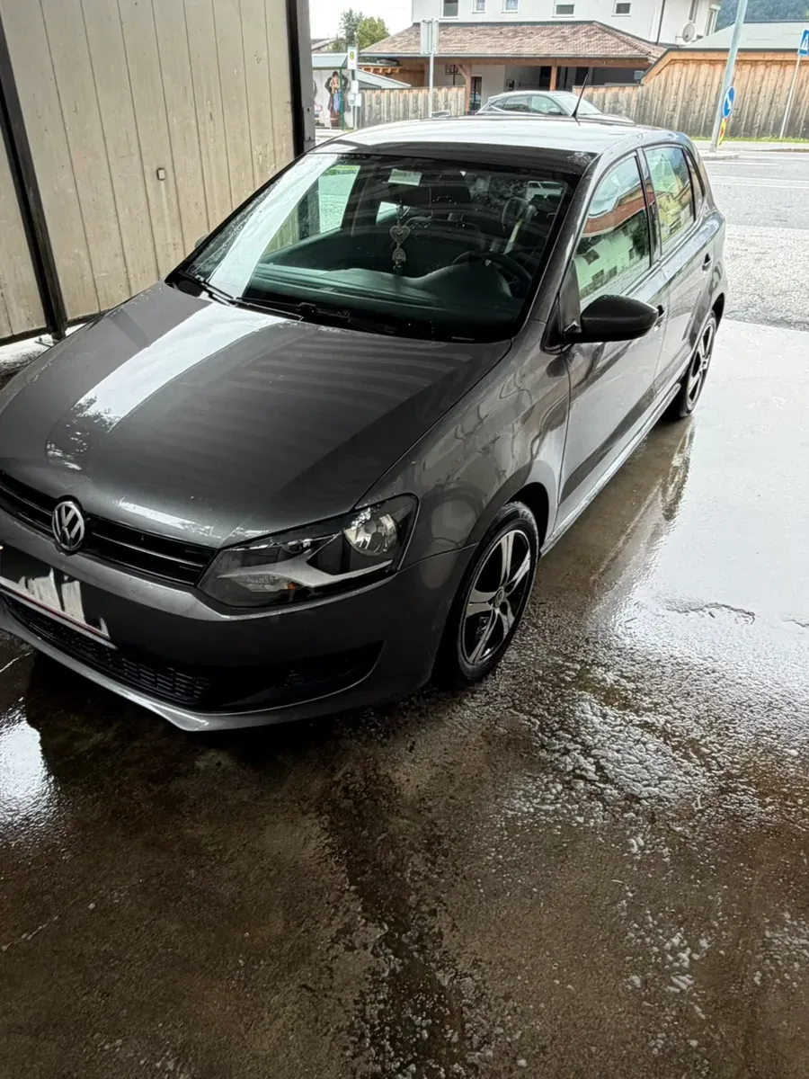 Volkswagen Polo 2009 photo 3