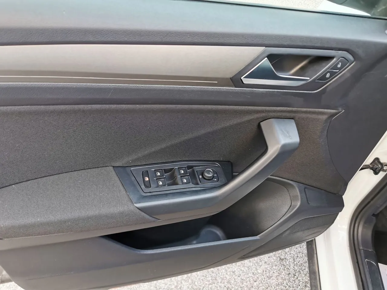 Volkswagen T-Roc 2021 photo 5