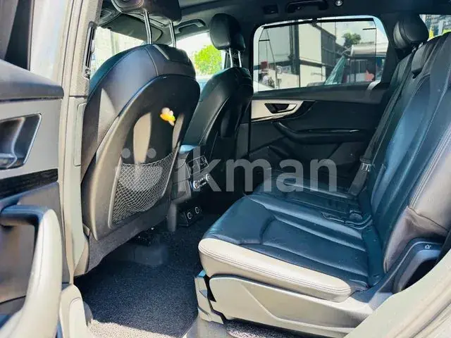 Audi Q7 2017 photo 4
