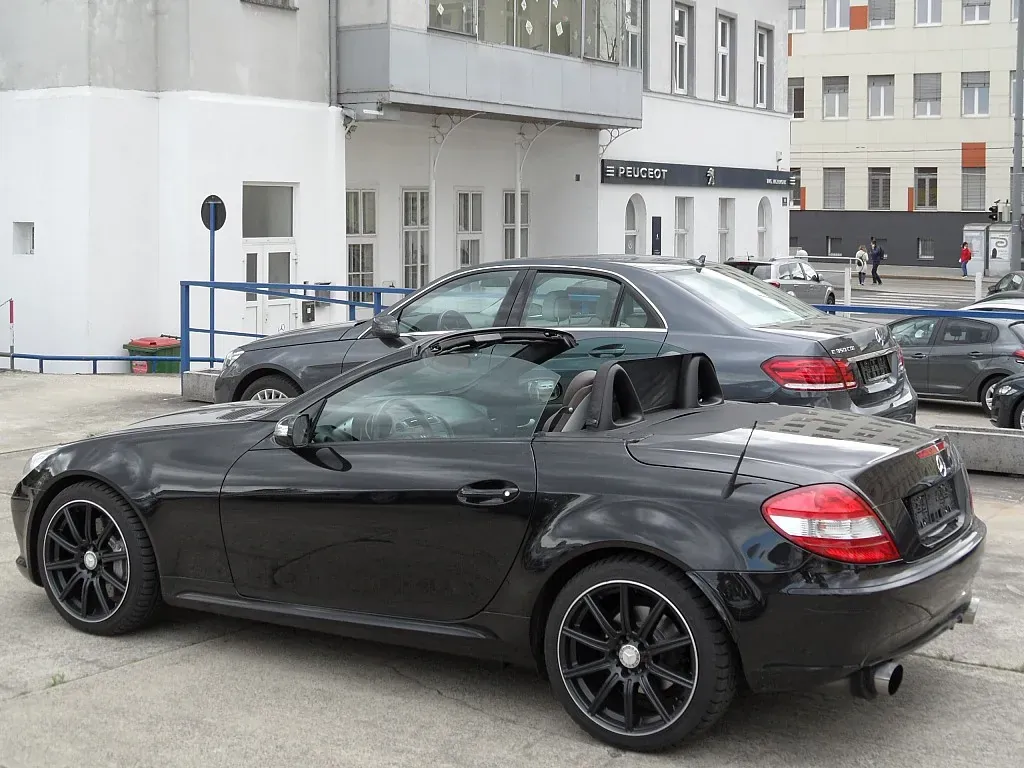 Mercedes-Benz Slk-Class