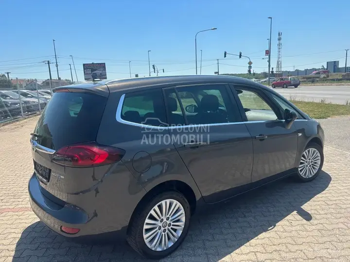 Opel Zafira 2015 photo 2