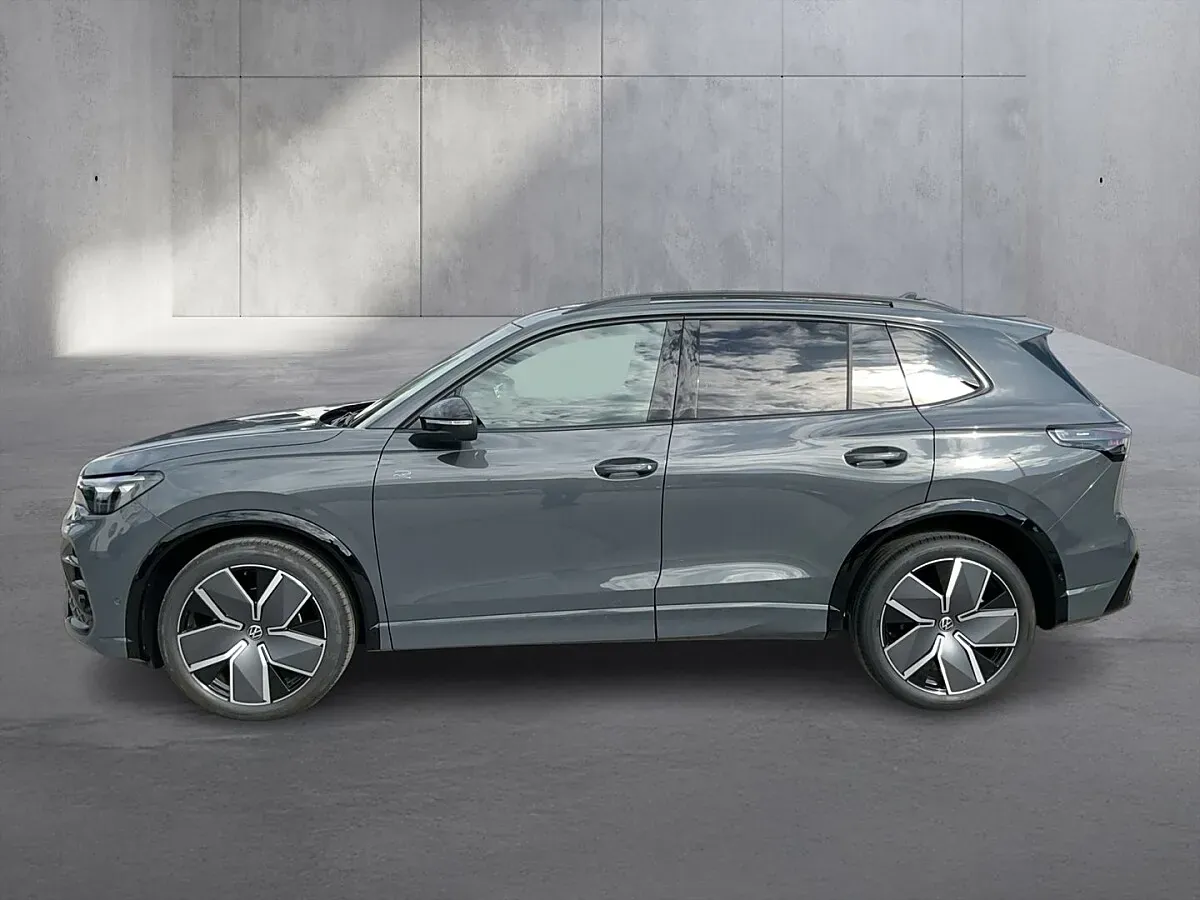 Volkswagen Tiguan 2026 photo 2
