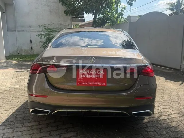 Mercedes-Benz E350E 2024 photo 3