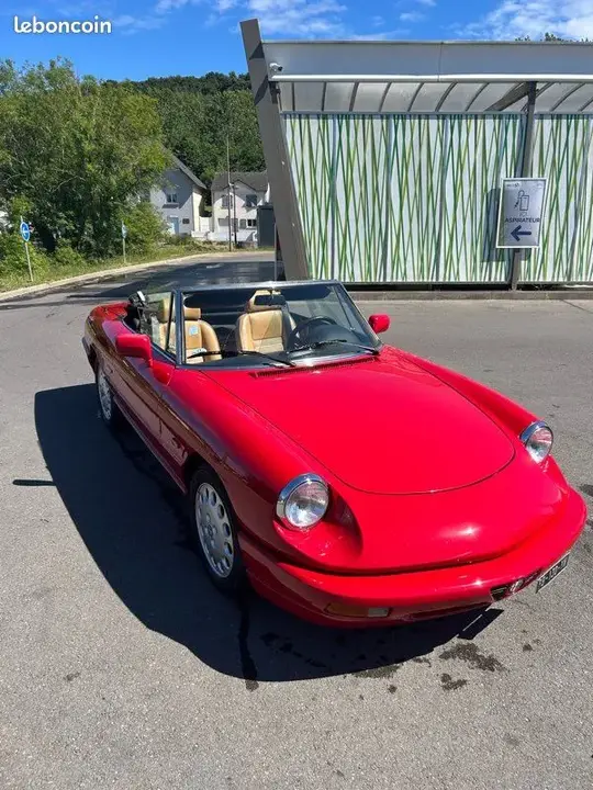 Alfa Romeo Spider 1990 photo 2