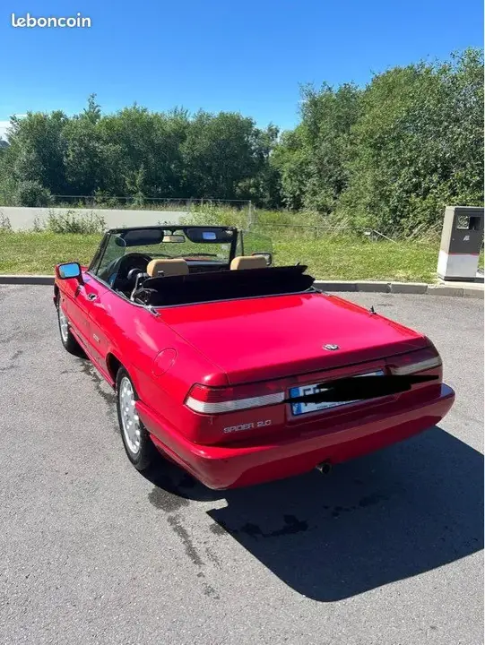 Alfa Romeo Spider 1990 photo 3