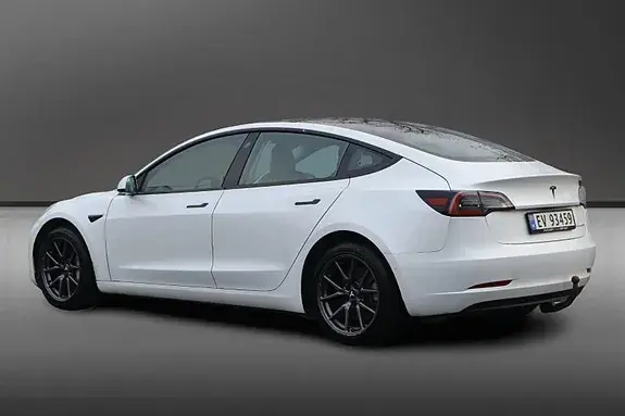 Tesla Model 3 2019 photo 2