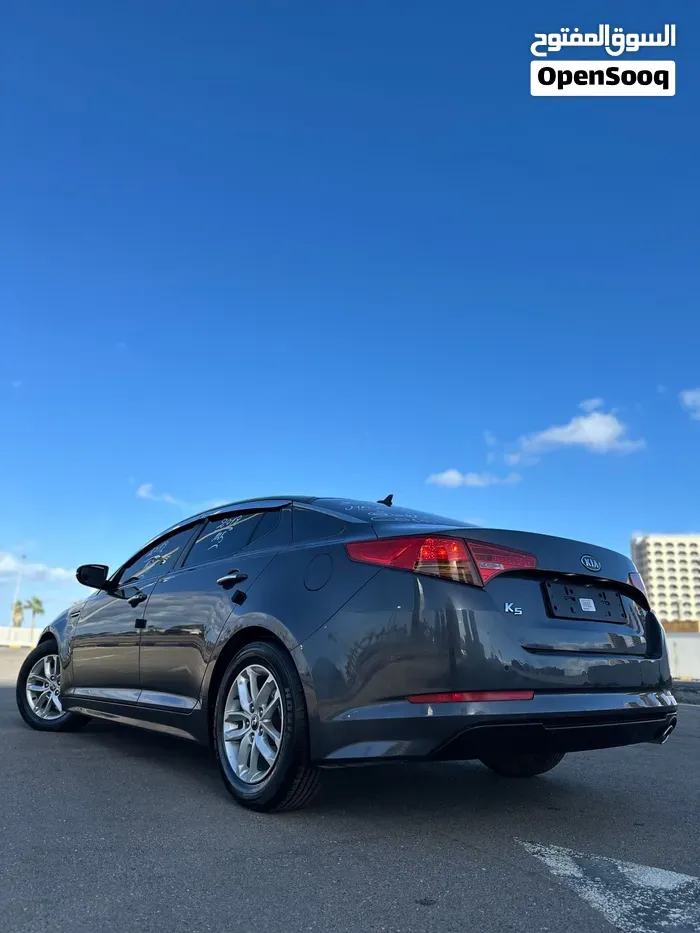 Kia K5 2012 photo 3