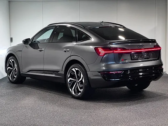 Audi Q8 E-Tron 2024 photo 5