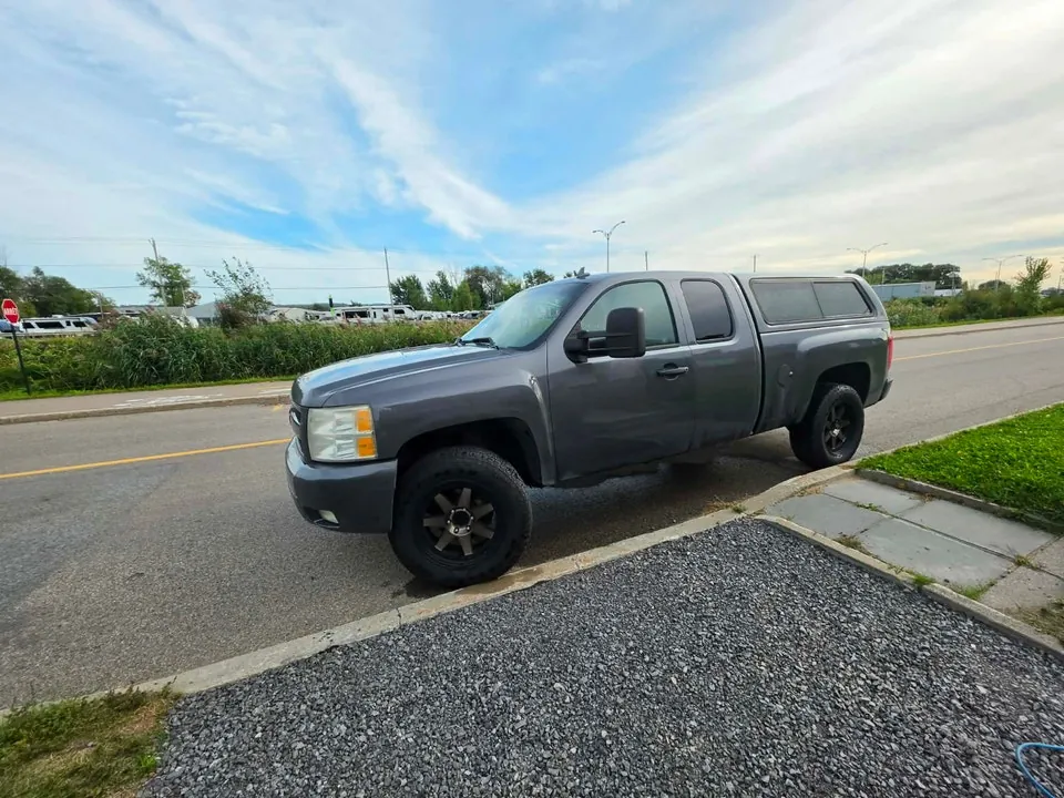 Chevrolet Silverado 1500 2010 photo 4