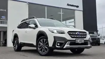 Subaru Outback 2024 photo 2