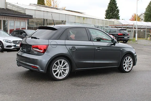 Audi A1 2016 photo 4