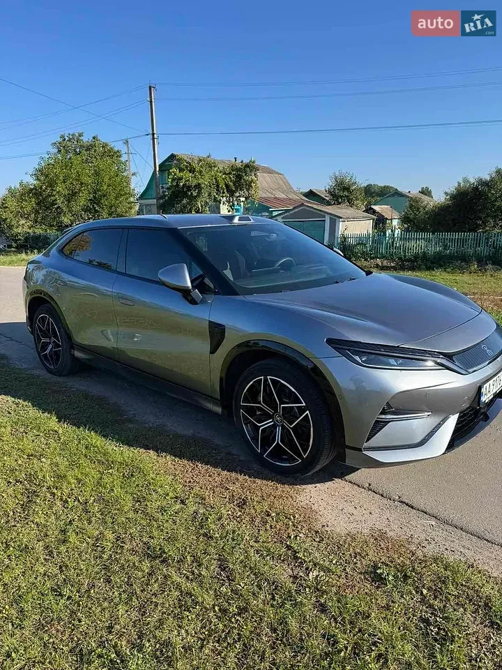 BYD Song L