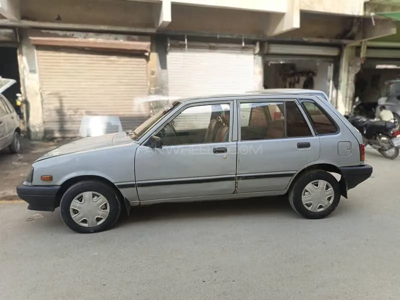 Suzuki Khyber