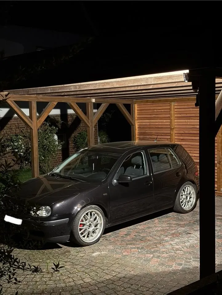 Volkswagen Golf 4