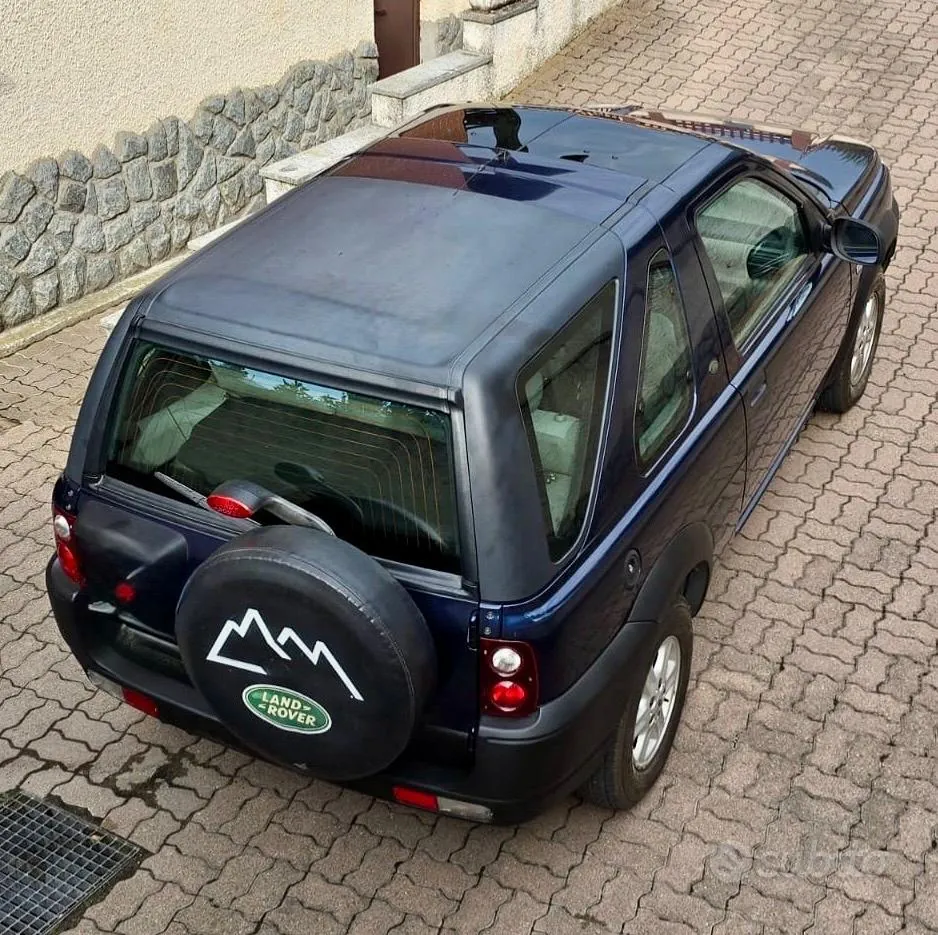 Land Rover Freelander 2002 photo 2
