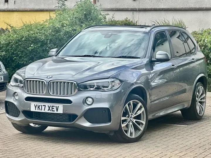 BMW X5 2017 photo 2