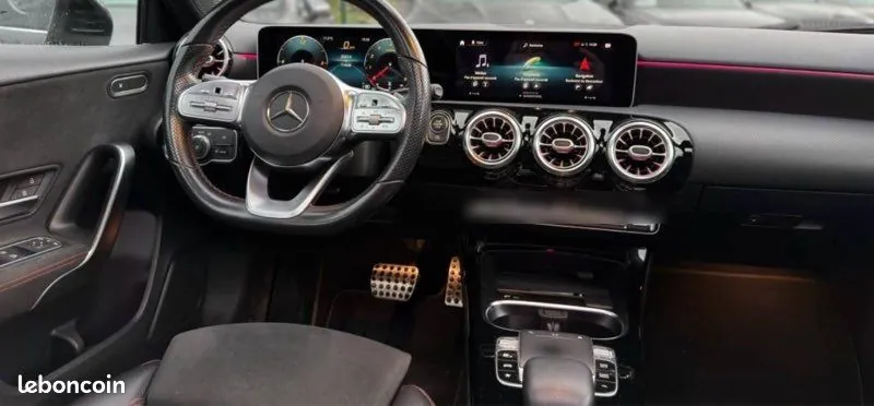 Mercedes-Benz A-Class 2019 photo 2