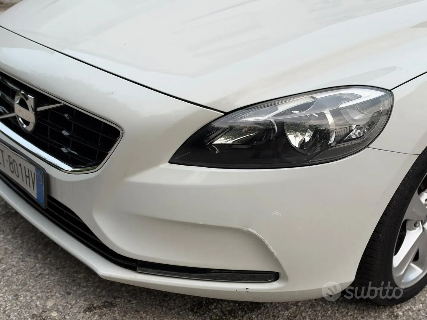 Volvo V40 2013 photo 3