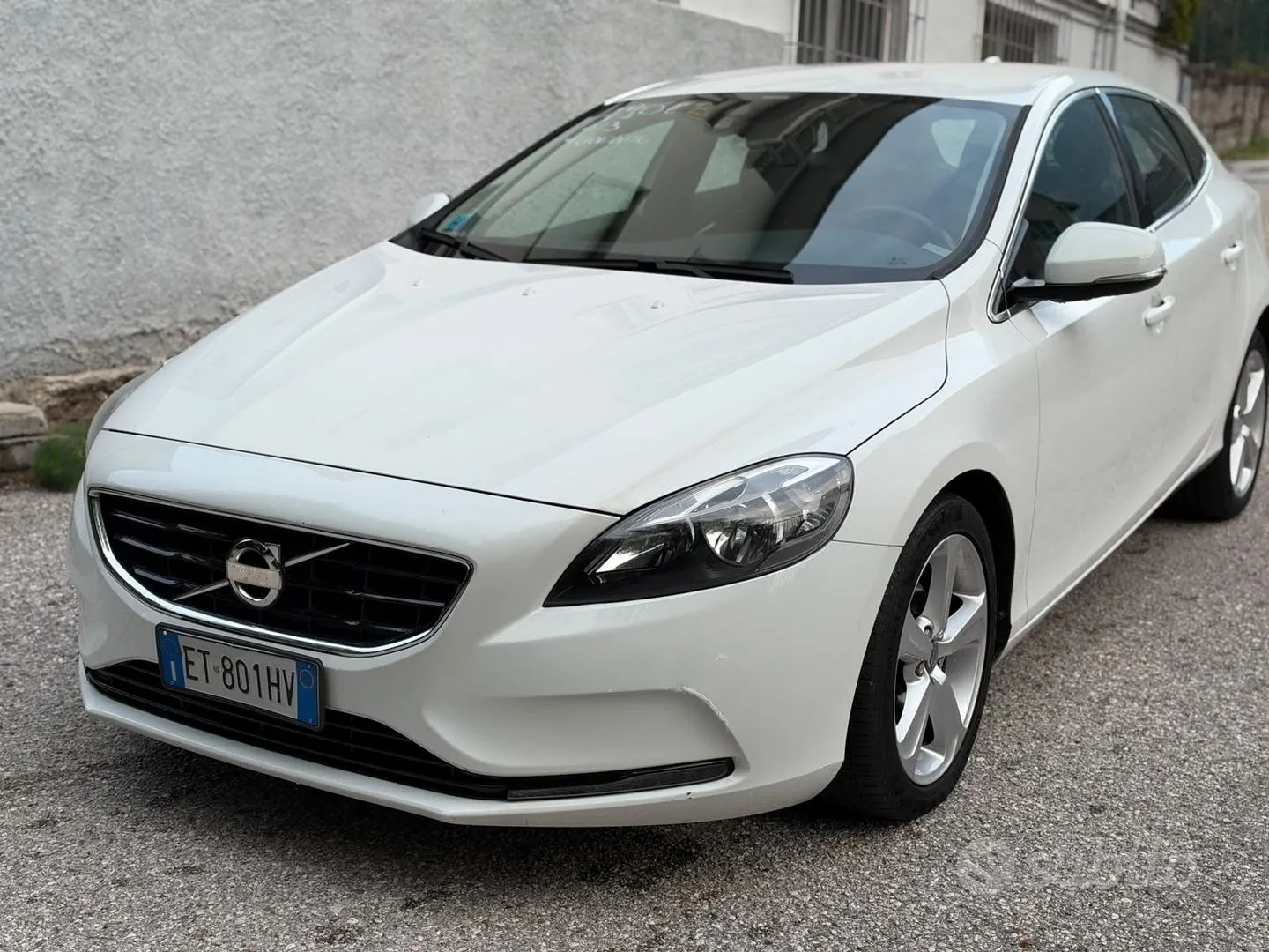 Volvo V40 2013 photo 4